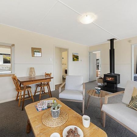 The Green Trout - Paraparaumu Beach Holiday Home Luaran gambar