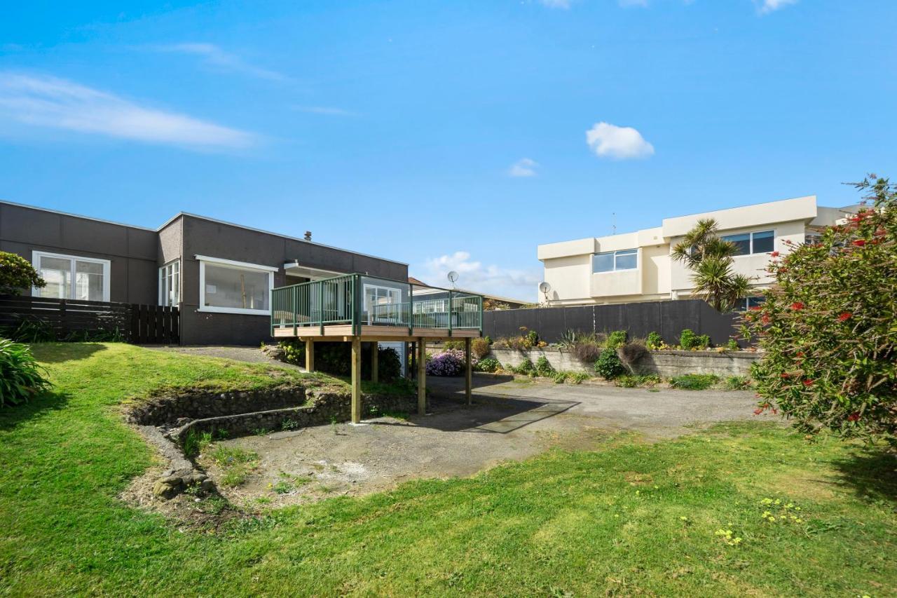 The Green Trout - Paraparaumu Beach Holiday Home Luaran gambar