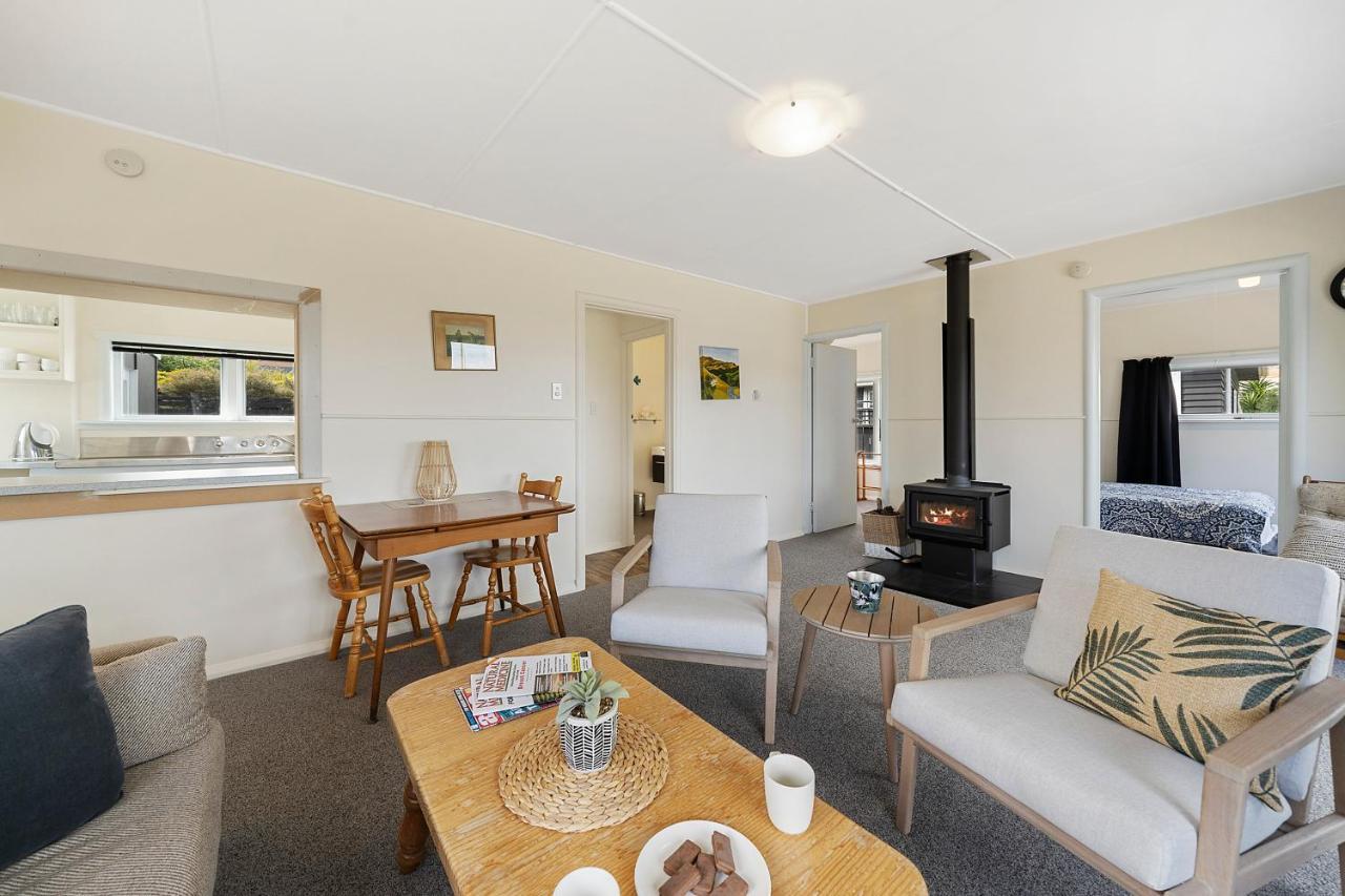 The Green Trout - Paraparaumu Beach Holiday Home Luaran gambar