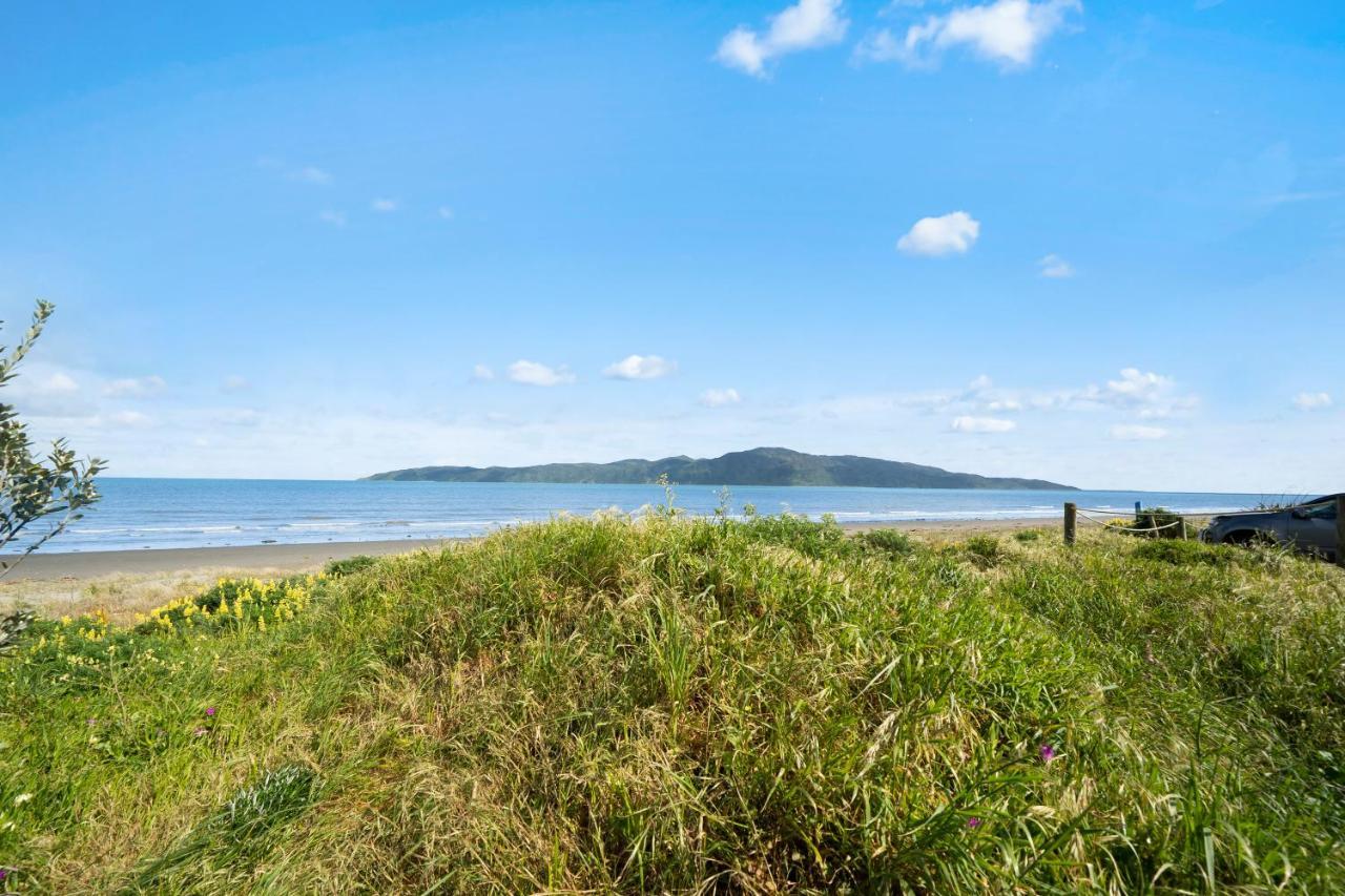 The Green Trout - Paraparaumu Beach Holiday Home Luaran gambar